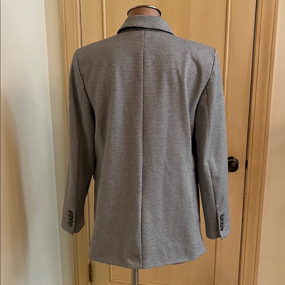 ANN TAYLOR NWOT Career Grey/White Houndstooth 2 Pocket/Button Classic Blazer 12 - Picture 2 of 16